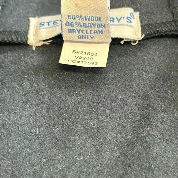 Steve  & Barry's Baby - Wool Rayon blend light weight navy peacoat. Size 18 mo - Picture 6 of 6